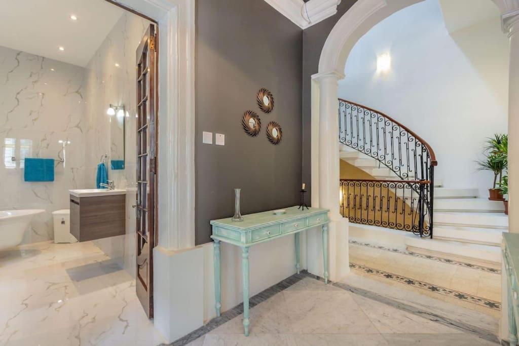 Spacious 4-Bedrooms Townhouse In Tas-Слима Экстерьер фото